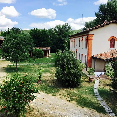 לינה וארוחת בוקר Mongardi, Papavero Per 2 Persone 3*