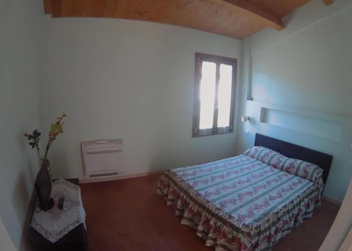 Mongardi, Papavero Per 2 Persone Отель типа 